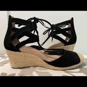 Vionic - Black Calypso Espadrille Sandals